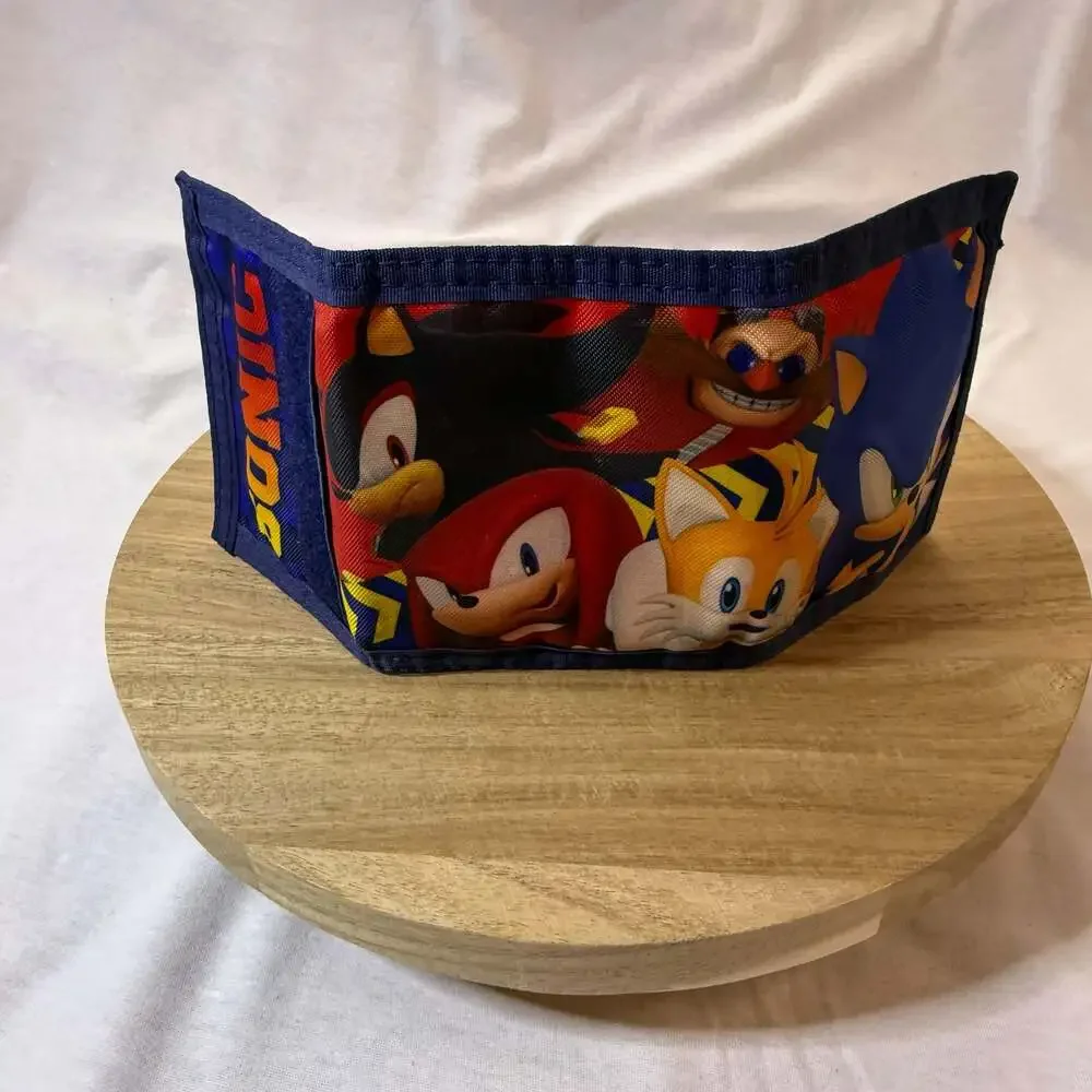 Sonic the Hedgehog Character Group Trifold Velcro Wallet